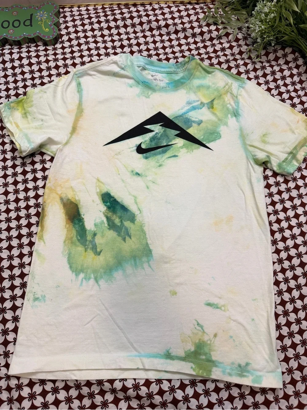Nike White Tie-Dye Short Sleeve T-Shirt with Black Logo